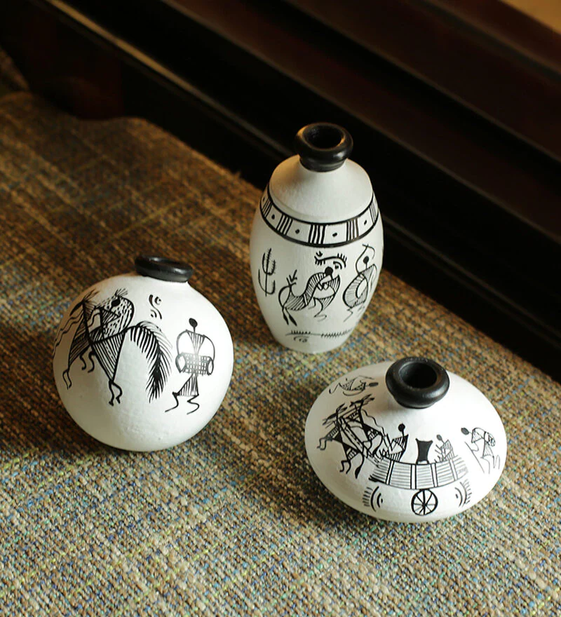 The Warli Tales Bud (Set of 3) Terracotta Miniature Pots