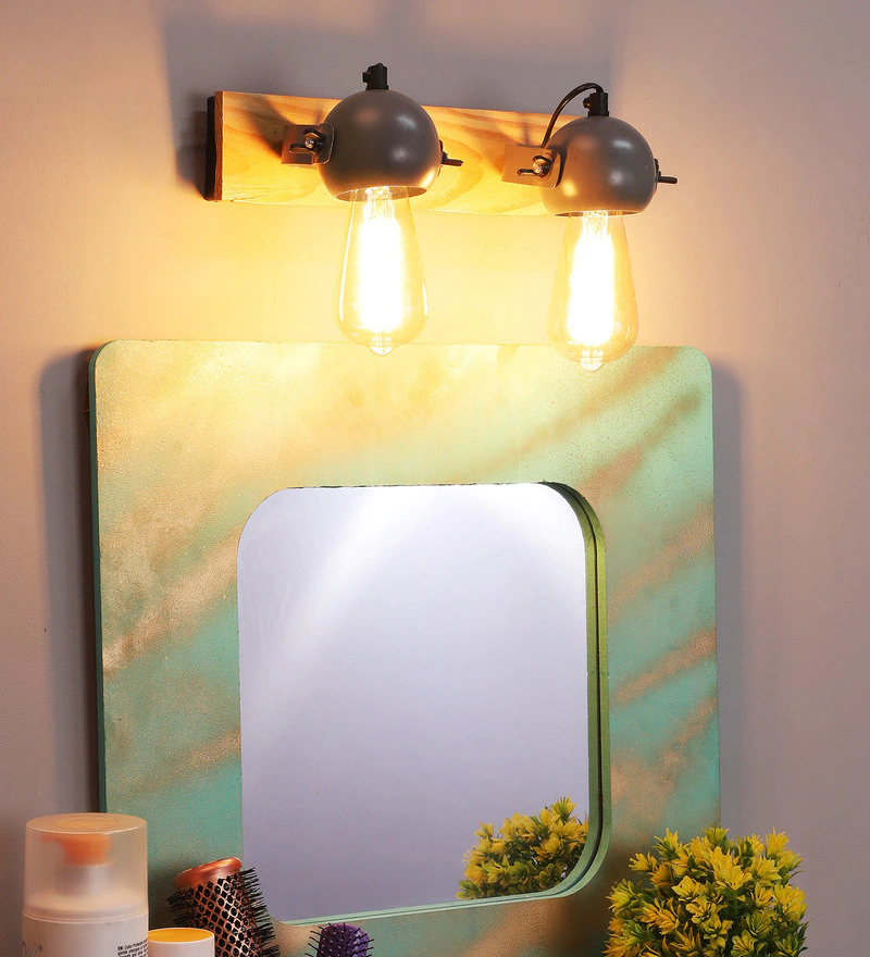 Rey Grey Iron Spot Light